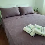 Bella Vista Apartment *