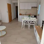 Bella Vista Apartment *