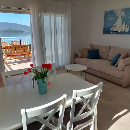 Bella Vista