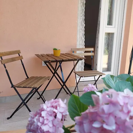 Bella Vista Appartamento Komarna