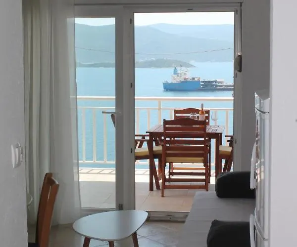 Bella Vista Appartement Komarna