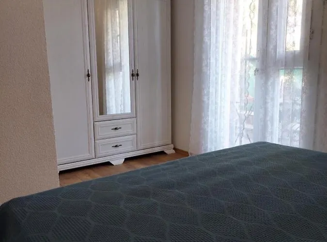 Bella Vista * Komarna